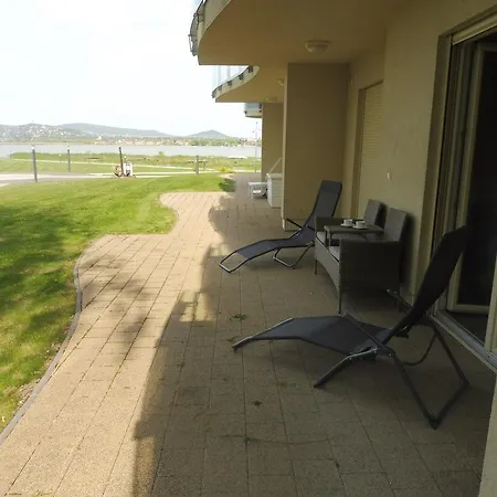 Lägenhet Azur Apartman *