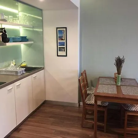 Azur Apartman Apartment Velence