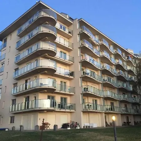Azur Apartman * Velence