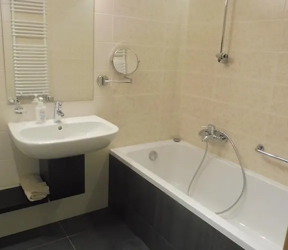 Azur Apartman דירה *