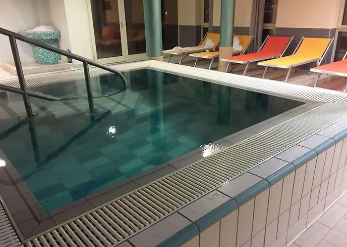 Azur Apartman ולנצה